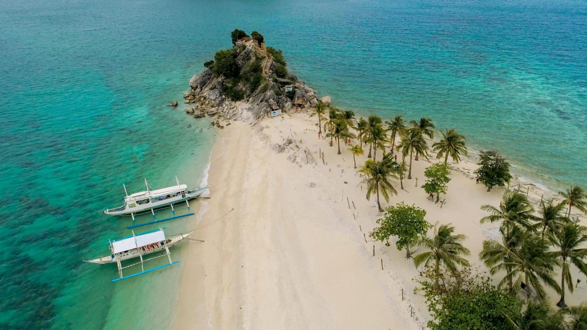 Solina Beach & Nature Resort Carles Buitenkant foto