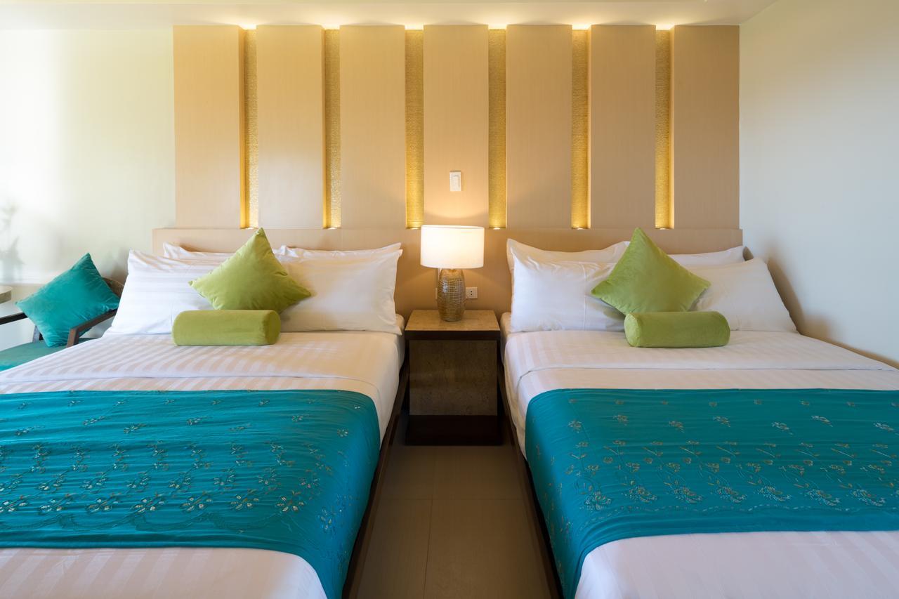 Solina Beach & Nature Resort Carles Buitenkant foto
